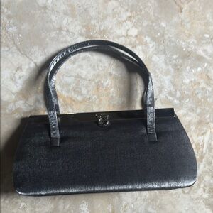 La Regale Metallic Silver Shoulder Bag